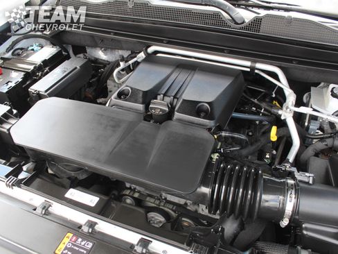 Used 2025 Chevrolet Colorado Z71 AWD/4WD image 28
