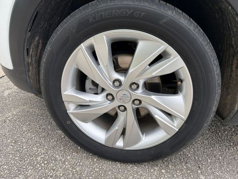 Used 2025 Buick Encore GX Preferred FWD image 29
