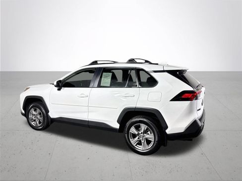 Used 2024 Toyota RAV4 XLE w/ Weather Package AWD/4WD image 8