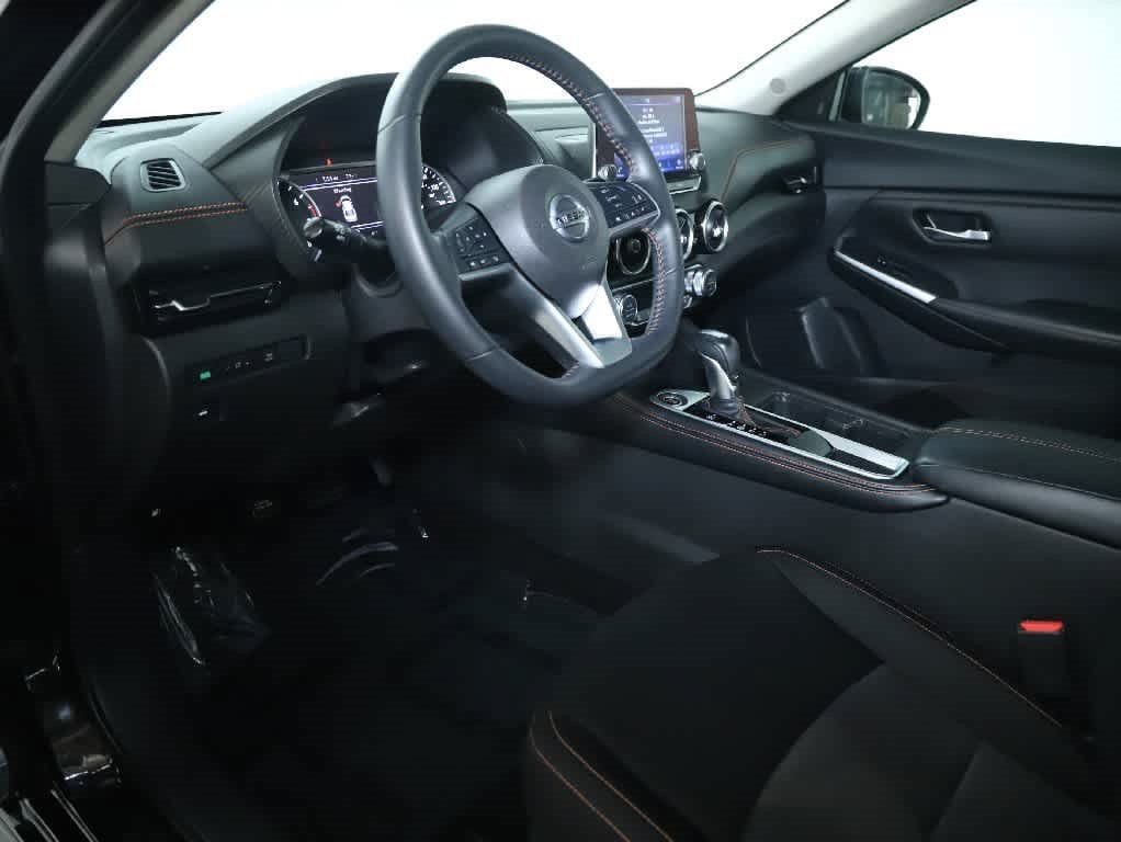 Used 2022 Nissan Sentra SR w/ Midnight Edition FWD image 17