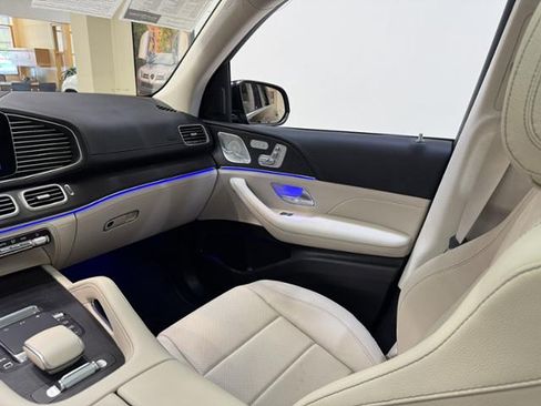 Certified 2025 Mercedes-Benz GLS 450 4MATIC image 11