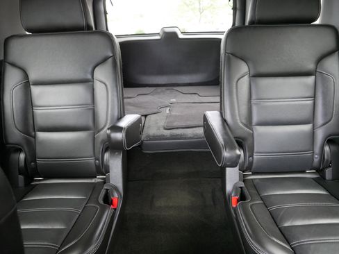 Used 2018 GMC Yukon Denali w/ Denali Ultimate Package AWD/4WD image 13