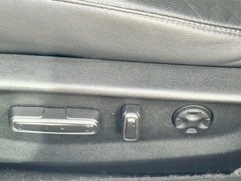 Used 2021 Honda Accord Touring image 8