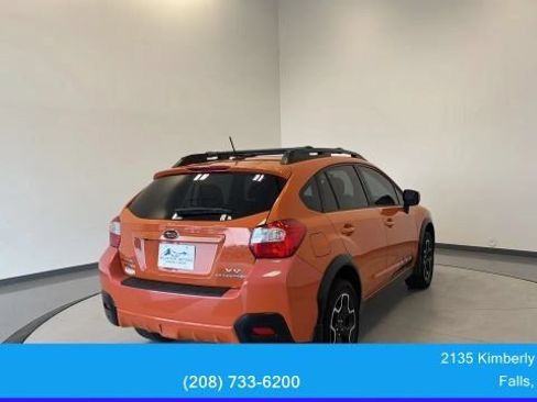Used 2014 Subaru Crosstrek 2.0i Limited AWD/4WD image 11