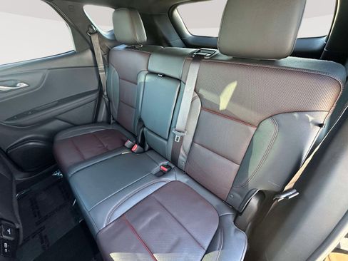 Certified 2025 Chevrolet Blazer RS w/ Driver Confidence II Package image 32