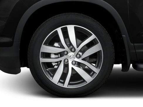 Used 2016 Honda Pilot Touring image 10