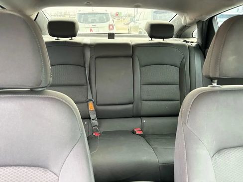 Used 2016 Chevrolet Malibu LT FWD image 15