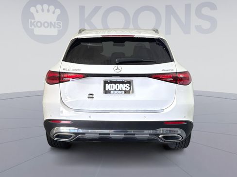 Used 2023 Mercedes-Benz GLC 300 4MATIC image 5