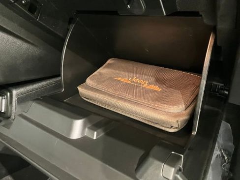 Used 2018 Jeep Renegade Sport w/ Power & Air Group image 10