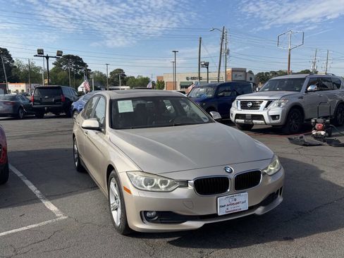 Used 2014 BMW 320i Sedan image 13