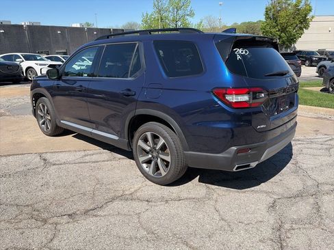 Used 2024 Honda Pilot Elite image 8