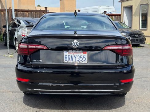 Used 2021 Volkswagen Jetta R-Line image 14