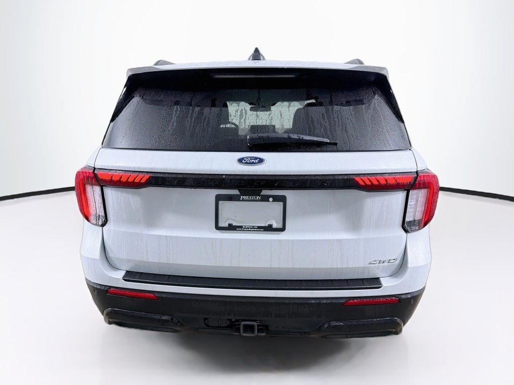 Used 2026 Ford Explorer ST-Line AWD/4WD image 6
