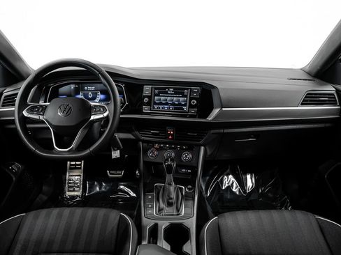 Used 2024 Volkswagen Jetta Sport FWD image 19