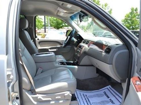Used 2012 Chevrolet Tahoe LT AWD/4WD image 19