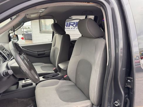 Used 2012 Nissan Xterra S w/ Value Package image 13