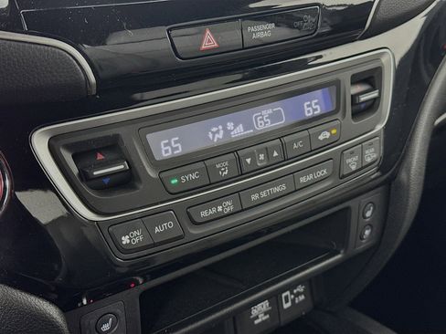 Certified 2023 Honda Passport Elite image 16