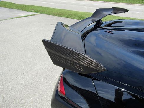 Used 2024 Chevrolet Corvette Z06 w/ Z07 Performance Package RWD image 29