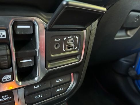 Used 2023 Jeep Wrangler Unlimited Rubicon 392 AWD/4WD image 35