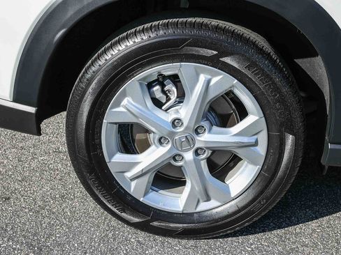 Used 2025 Honda HR-V LX image 11