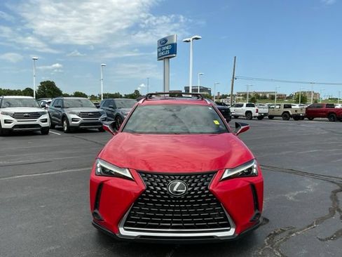 Used 2023 Lexus UX 250h FWD w/ Accessory Package (Z2) image 8