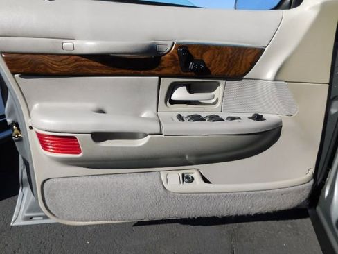 Used 1999 Mercury Grand Marquis LS image 10
