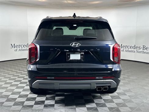 Used 2024 Hyundai Palisade Limited image 6