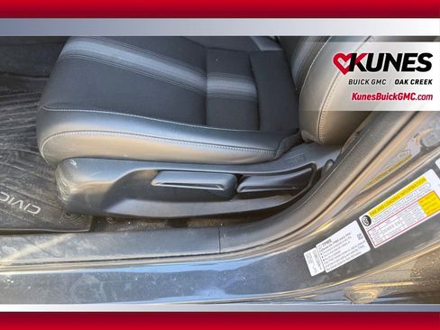 Used 2025 Honda Civic Sport image 10