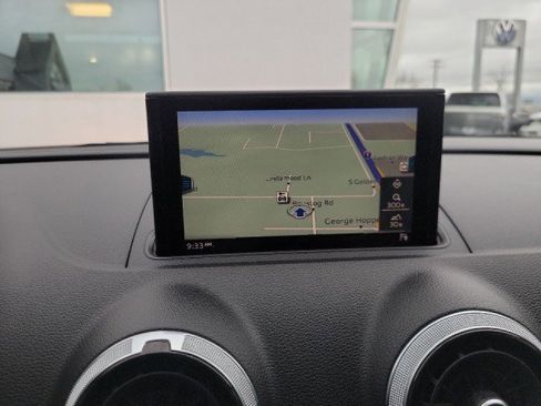 Used 2018 Audi S3 Prestige image 7