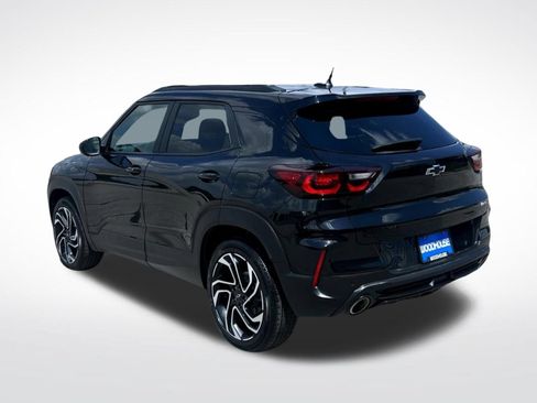 Certified 2025 Chevrolet TrailBlazer RS w/ Convenience Package AWD/4WD image 8