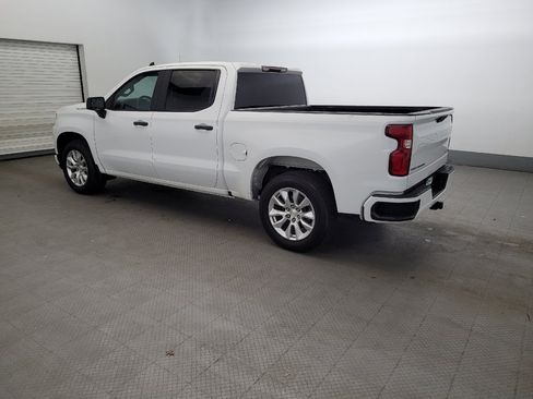 Used 2020 Chevrolet Silverado 1500 Custom w/ Custom Value Package RWD image 3