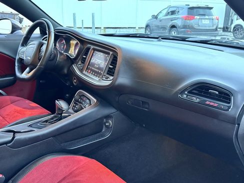 Used 2022 Dodge Challenger R/T Scat Pack w/ Dynamics Package image 16