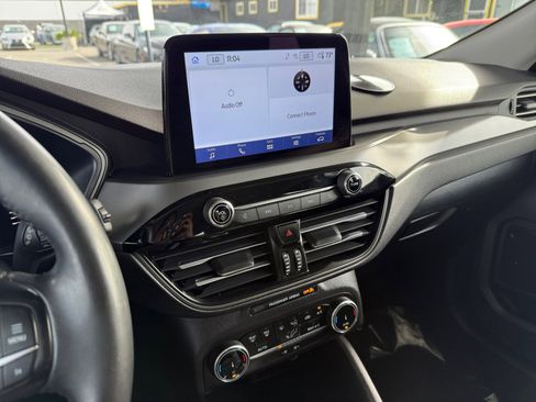 Used 2023 Ford Escape Active image 16