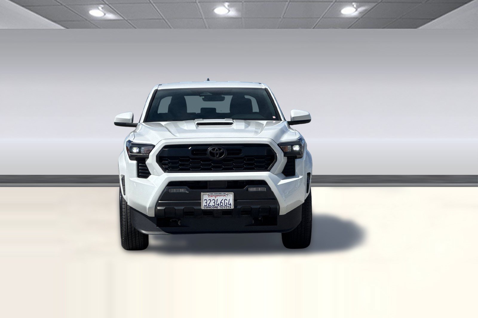 Certified 2025 Toyota Tacoma TRD Sport AWD/4WD image 6