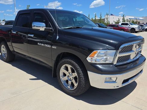 Used 2011 RAM 1500 Laramie AWD/4WD image 7
