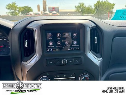 Used 2023 Chevrolet Silverado 1500 Custom AWD/4WD image 18