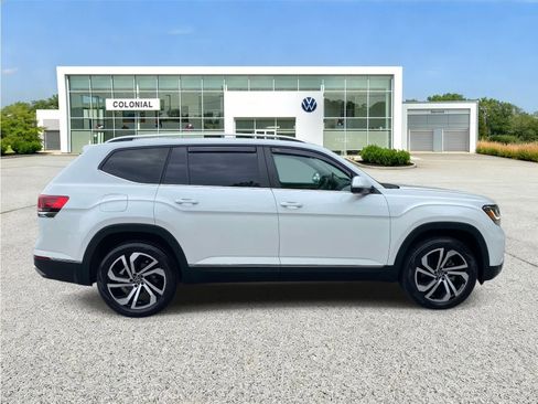 Certified 2023 Volkswagen Atlas SEL AWD/4WD image 6