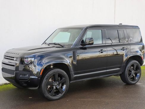 Used 2024 Land Rover Defender 110 V8 image 17