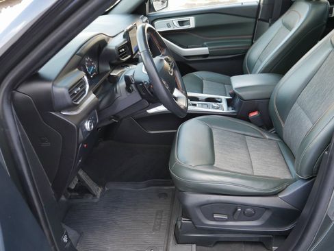 Used 2022 Ford Explorer Timberline w/ Timberline Technology Package image 8