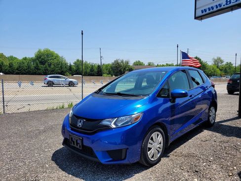 Used 2015 Honda Fit LX image 3