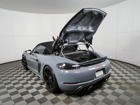 Certified 2024 Porsche 718 Boxster Spyder RS w/ Weissach Package RWD image 31