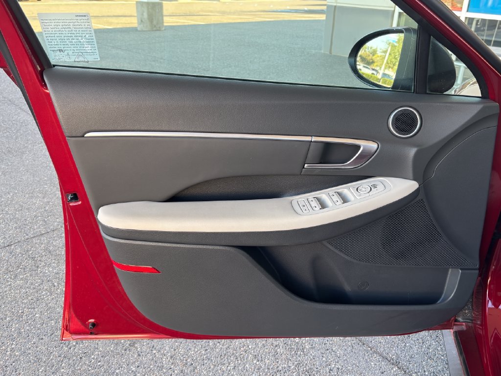 Used 2023 Hyundai Sonata Blue FWD image 24