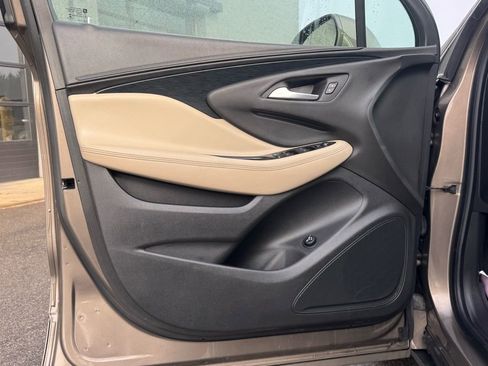 Used 2017 Buick Envision Preferred image 34