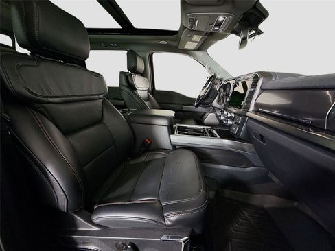 Used 2023 Ford F250 Lariat w/ Lariat Ultimate Package image 23