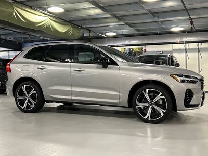 Certified 2025 Volvo XC60 T8 Ultra w/ Climate Package