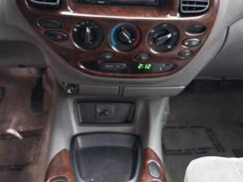 Used 2004 Toyota Tundra SR5 image 16