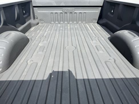 Used 2022 Ford F250 XL w/ Power Equipment Group AWD/4WD image 8