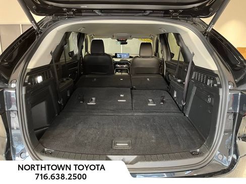 Used 2024 MAZDA CX-90 3.3 Turbo w/ Select Package image 23