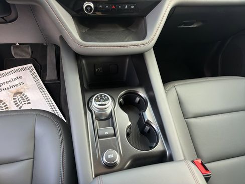 New 2026 Ford Explorer Active RWD image 19