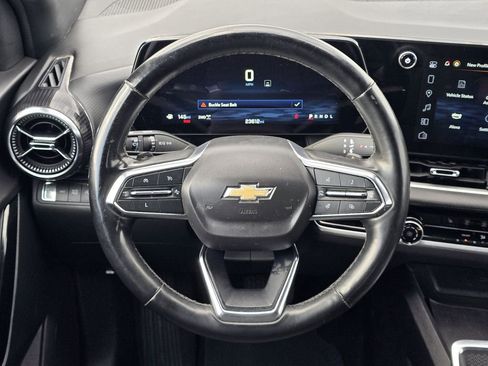 Used 2025 Chevrolet Equinox LT image 14